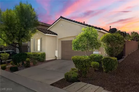 10623 College Hill Ave, Las Vegas, NV 89166