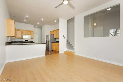 10360 Cherry Brook St, Las Vegas, NV 89183
