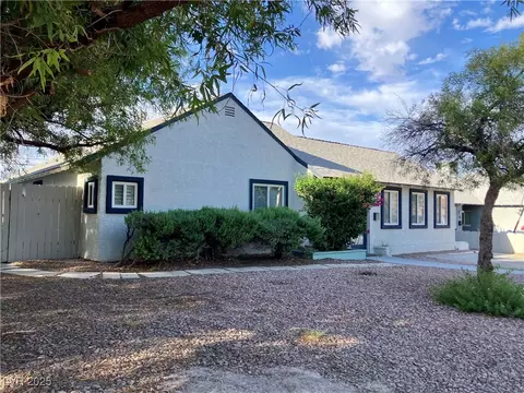 1207 Francis Ave, Las Vegas, NV 89104