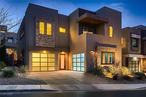 221 Errogie St, Henderson, NV 89012