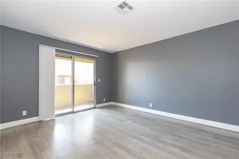 1844 N Decatur Blvd #203, Las Vegas, NV 89108