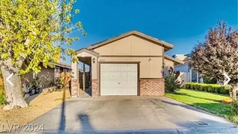 2031 San Simeon St, Las Vegas, NV 89108