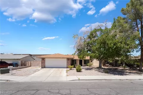 2416 Calico St, Las Vegas, NV 89108