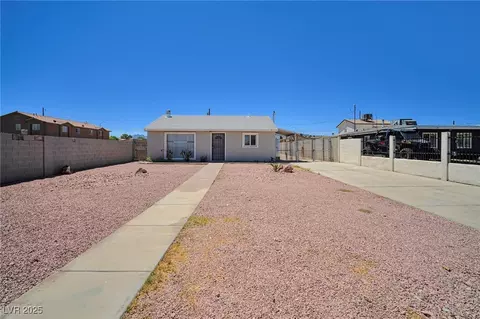 438 Jefferson Blvd, Henderson, NV 89011