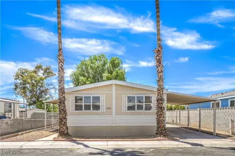 3433 Gulf Shores Dr, Las Vegas, NV 89122