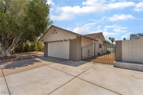 2491 Capistrano Ave, Las Vegas, NV 89121