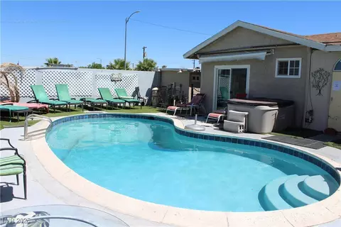 944 De Met Dr, Las Vegas, NV 89119