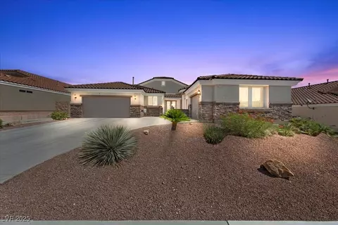 8132 Sweet Dreams Ct, Las Vegas, NV 89131