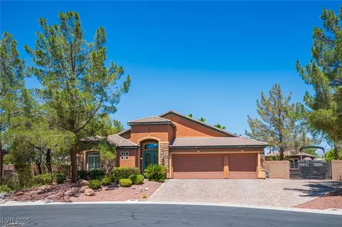 5832 Farnsworth Pond Ave, Las Vegas, NV 89130