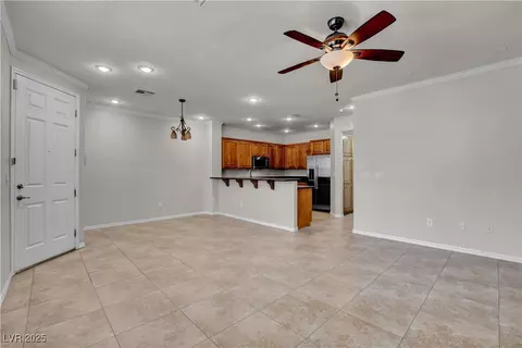 1510 Plaza Centre Dr #104, Las Vegas, NV 89135