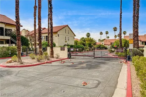 3974 Bushnell Dr #63, Las Vegas, NV 89103