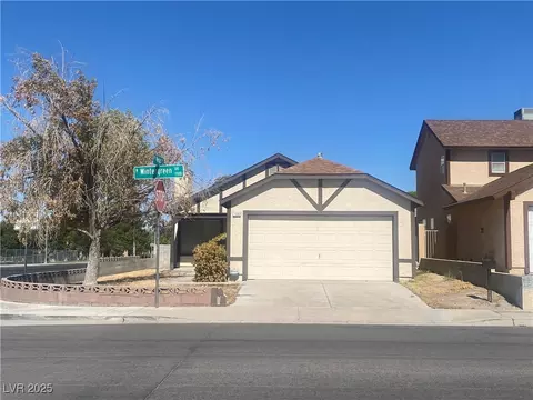 1533 Wintergreen Dr, Las Vegas, NV 89128