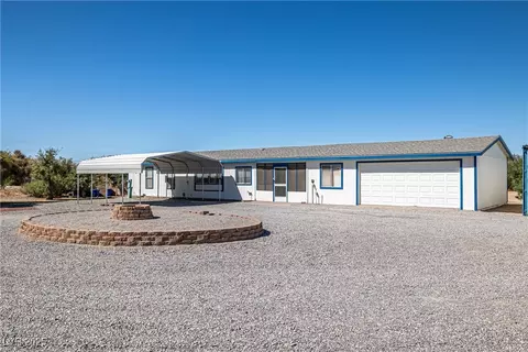 5201 Oakridge Ave, Pahrump, NV 89048