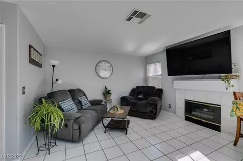 Living - 2187 Eaglecloud Dr, Henderson, NV 89074 photo 1 of 2