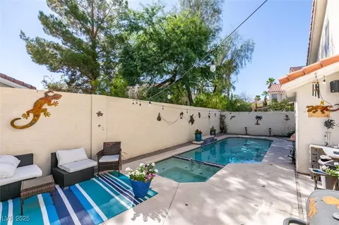 Exterior - 2187 Eaglecloud Dr, Henderson, NV 89074 photo 3 of 7