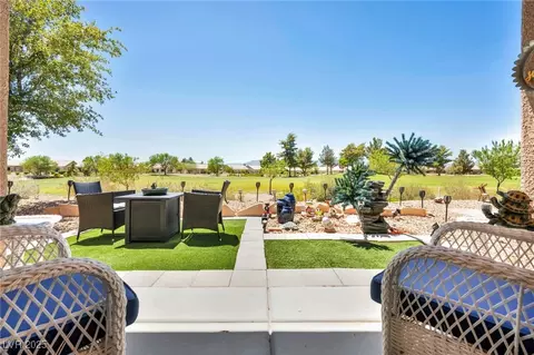 7537 Chaffinch St, North Las Vegas, NV 89084