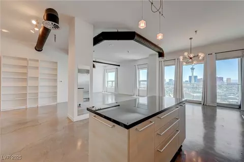200 Hoover Ave #1905, Las Vegas, NV 89101