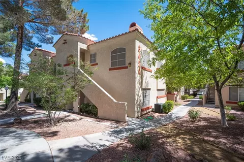 8420 White Eagle Ave #204, Las Vegas, NV 89145