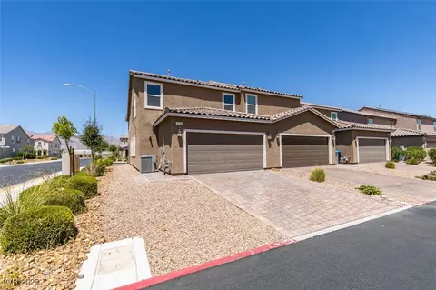933 Mineral Wells Ave, North Las Vegas, NV 89086
