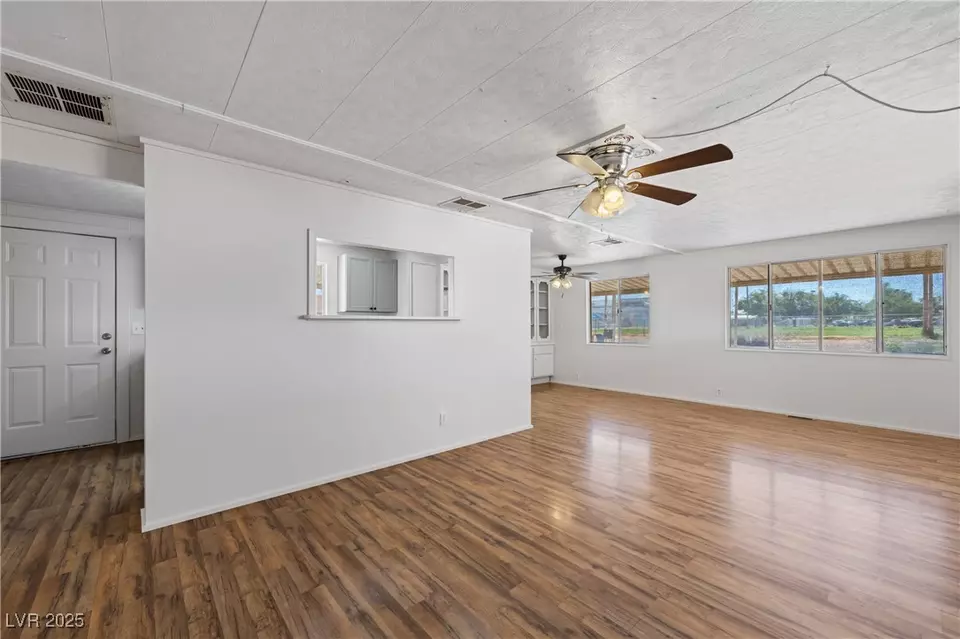  390 W Thomas Ave, Overton, NV 89040 photo 13