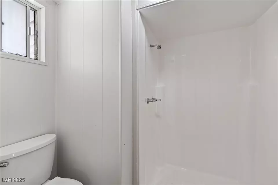  390 W Thomas Ave, Overton, NV 89040 photo 30