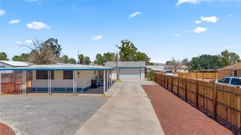 390 W Thomas Ave, Overton, NV 89040