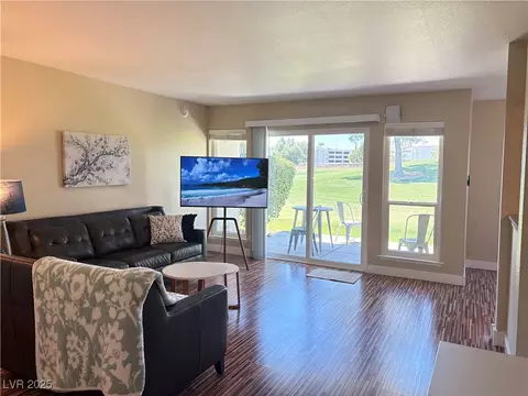 2855 Geary Pl #3201, Las Vegas, NV 89109
