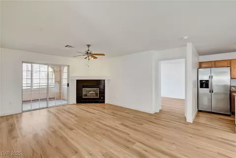 8452 Boseck Dr #159, Las Vegas, NV 89145