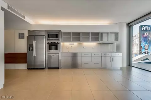 3726 Las Vegas Blvd #608, Las Vegas, NV 89158