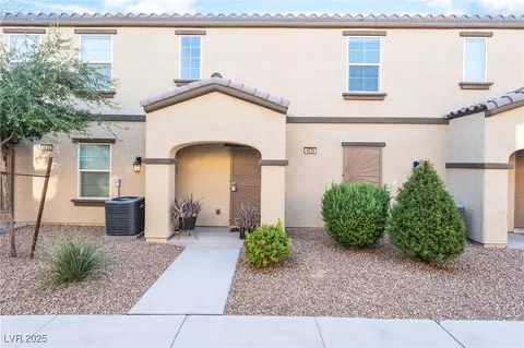 4636 Dover Straight St, Las Vegas, NV 89115