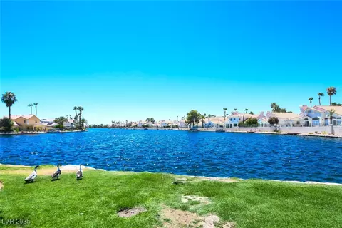 7624 Nocturne Ct, Las Vegas, NV 89128