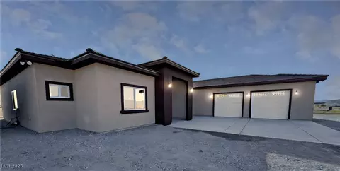 2801 W Wisteria Way, Pahrump, NV 89048