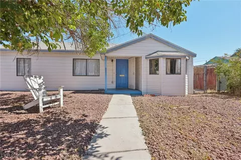 1505 E Ogden Ave, Las Vegas, NV 89101
