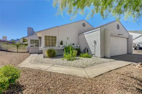 871 Bergamont Dr, Henderson, NV 89002