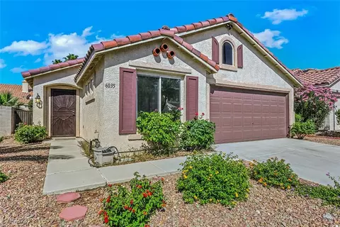 6035 Shadow Oak Dr, North Las Vegas, NV 89031