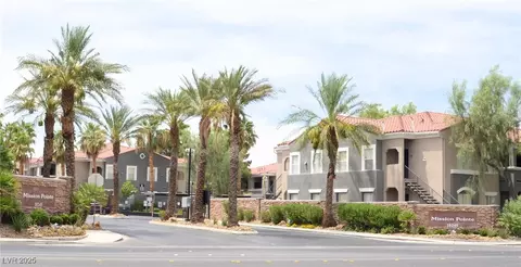 10245 S Maryland Pkwy #106, Las Vegas, NV 89183