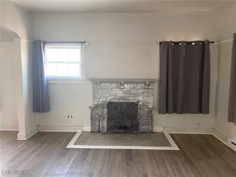Living - 1001 Mill St, Ely, NV 89301 photo 3 of 4