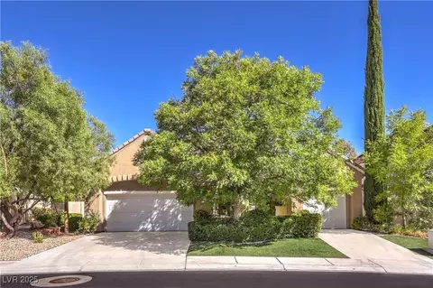 9840 Royal Lamb Dr, Las Vegas, NV 89145
