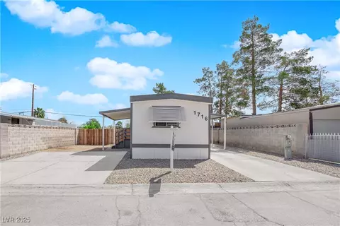 1716 Charnut Ln, Las Vegas, NV 89115