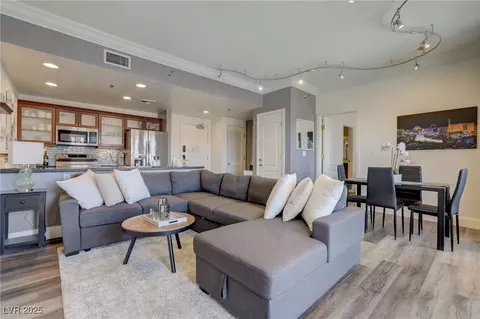 30 Strada Di Villaggio #613, Henderson, NV 89011