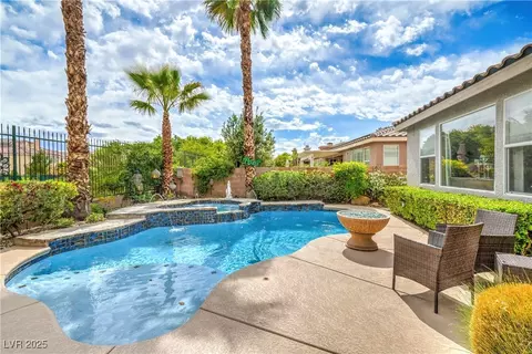 4419 Via Bianca Ave, Las Vegas, NV 89141