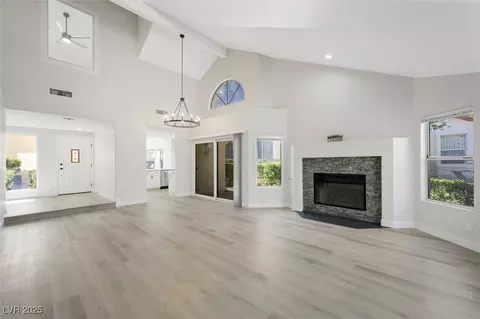 7012 Bright Springs Ct, Las Vegas, NV 89113