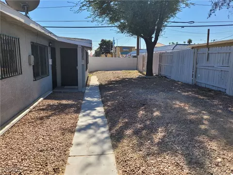 1828 Lewis Ave, Las Vegas, NV 89101