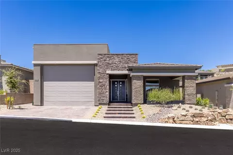 977 Woodburn Ln, Las Vegas, NV 89138