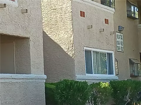 7200 Pirates Cove Rd #1050, Las Vegas, NV 89145
