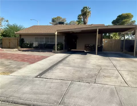 3982 Saguaro Ln, Las Vegas, NV 89110