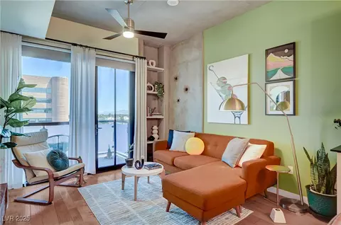353 E Bonneville Ave #569, Las Vegas, NV 89101
