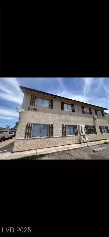 5260 Carriellen Ln, Las Vegas, NV 89110