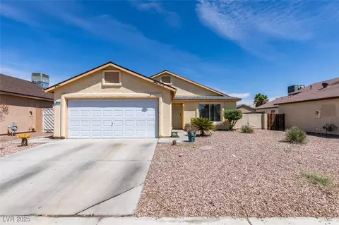 3854 Twinkle Star Dr, Las Vegas, NV 89115