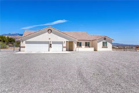 3391 Oakleaf Ave, Pahrump, NV 89048